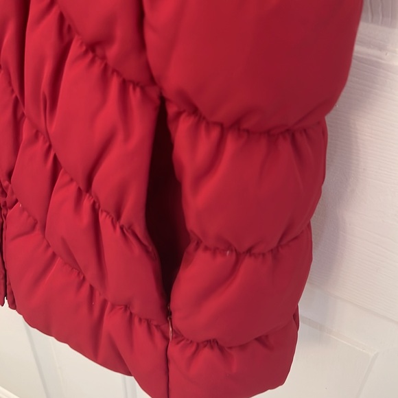 Nine West Down/Feather Vest. Red Size Large - Picture 5 of 8